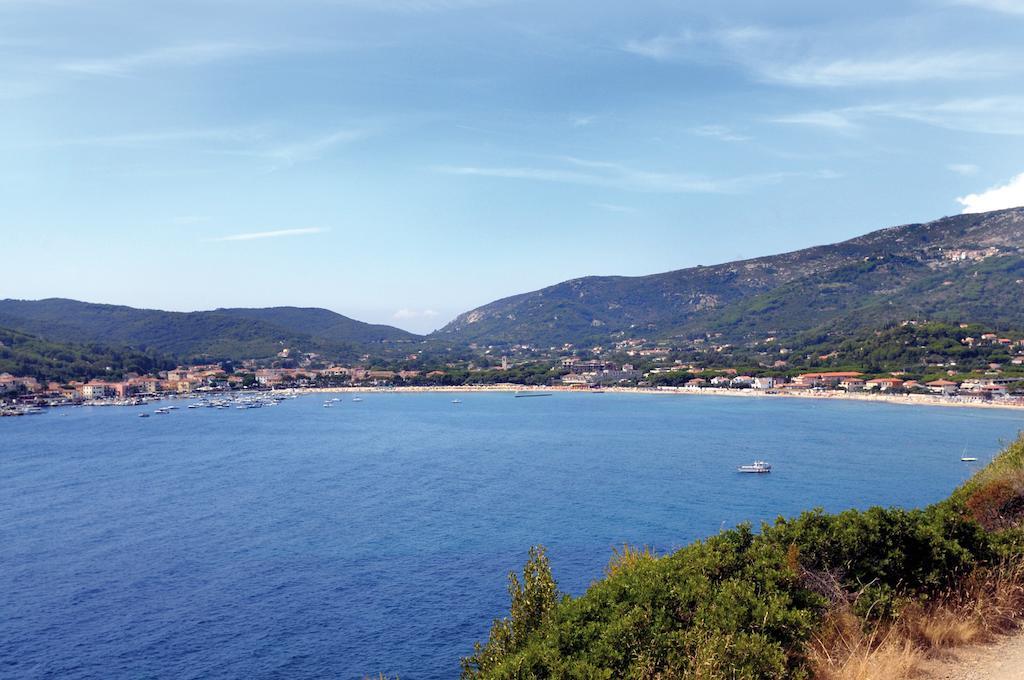 Hotel Lilly Marina di Campo Exterior photo