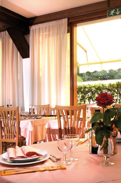 Hotel Lilly Marina di Campo Exterior photo